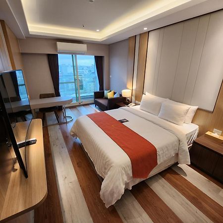 Bentley Hotel Zhongli Exterior photo